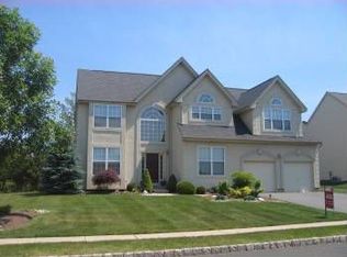 5 Rue Chagall, Somerset, NJ 08873