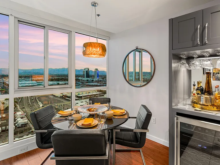 4525 Dean Martin Dr #1906 — Photo 22