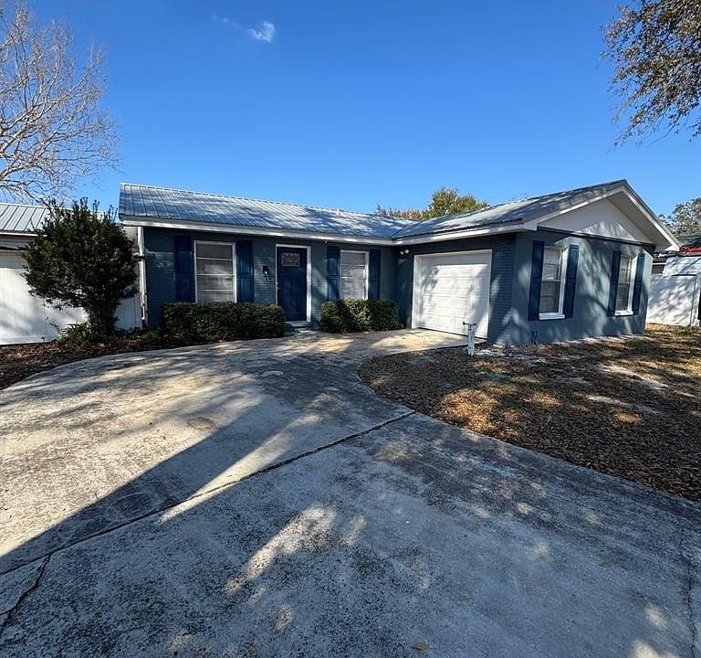 1st image of 1821 Kim Acres Ln