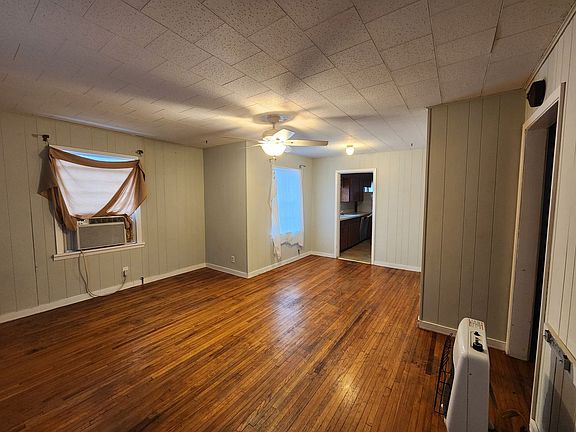 4th image of 2630 Mimosa Ave