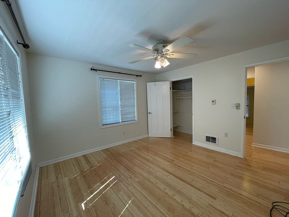 UL Bedroom 1