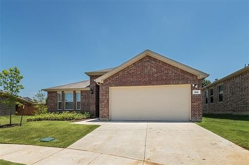 3rd image of 509 Cheyenne Dr