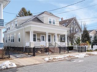 701 Academy Ave, Providence, RI 02908