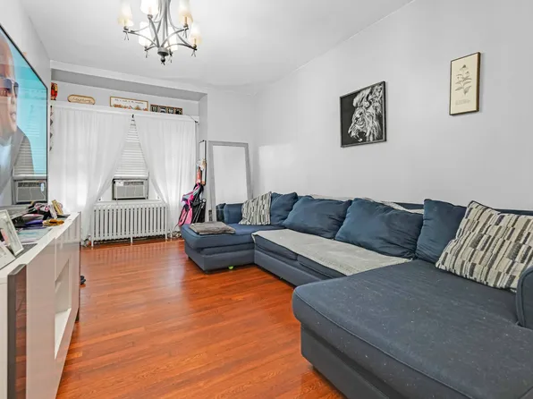 160-08 12th Road image 13 of 29