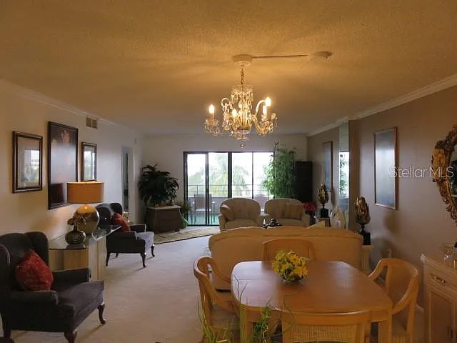 2 bed, 2.0 bath, 1280 sqft, $2,200 — Photo 4