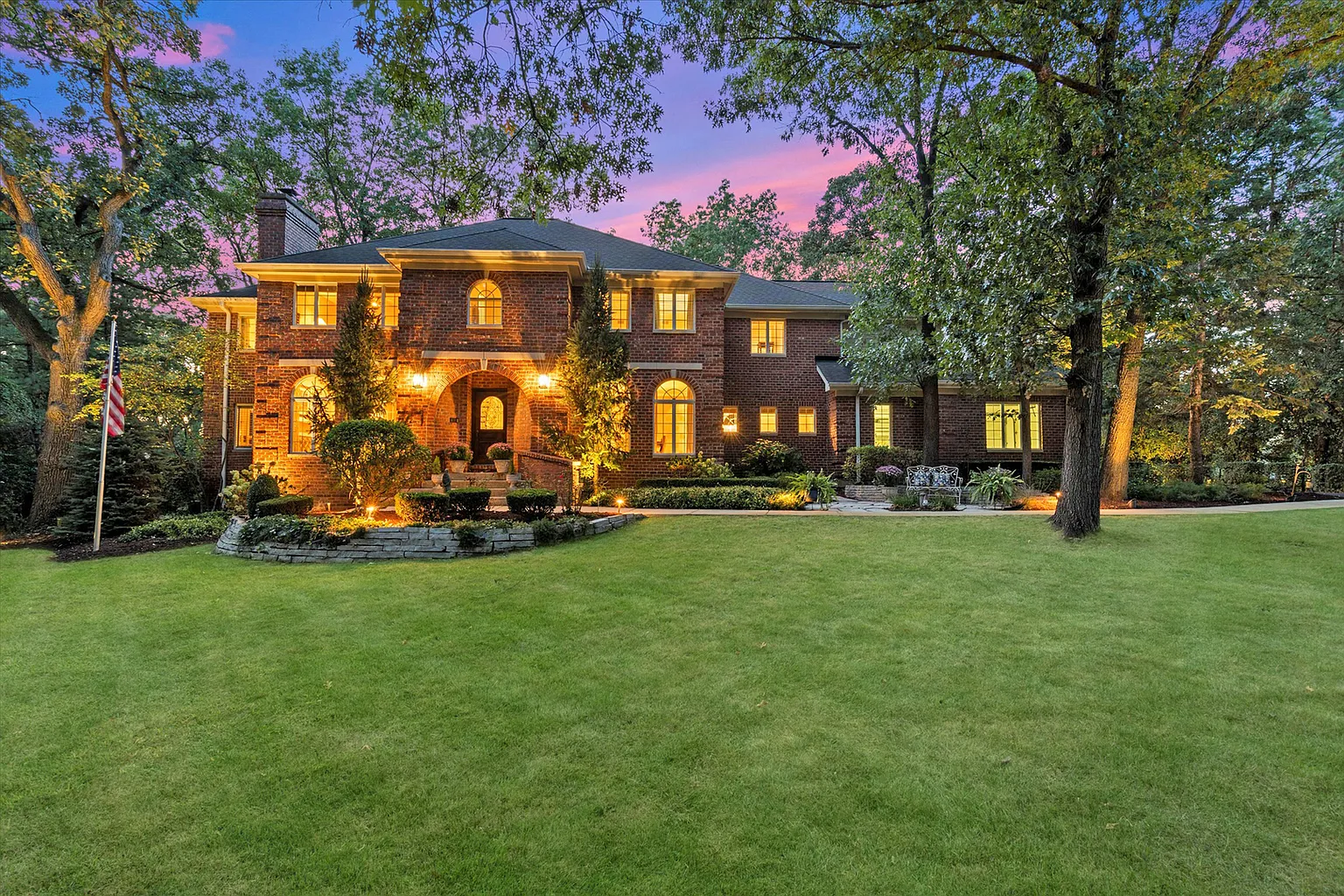 46 Woodview Ln photo 1