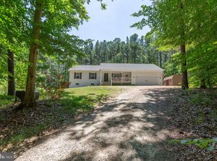 5078 Igo Rd, King George, VA 22485