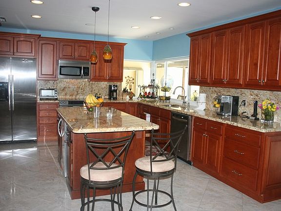 5th image of 13940 SW 73rd Ave