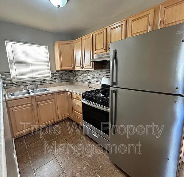7515 Alaska Ave — Photo 16