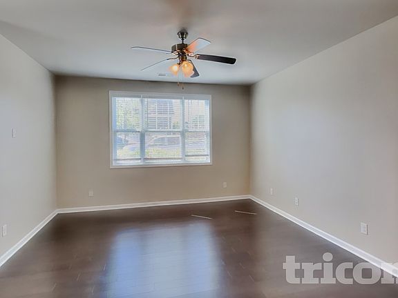2nd image of 314 Imperial Ct