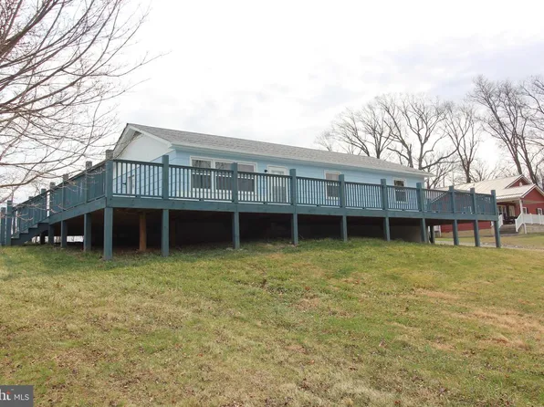 2212 Swartz Rd, Woodstock, VA 22664