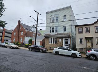 119 Madison St #2, Newark, NJ 07105