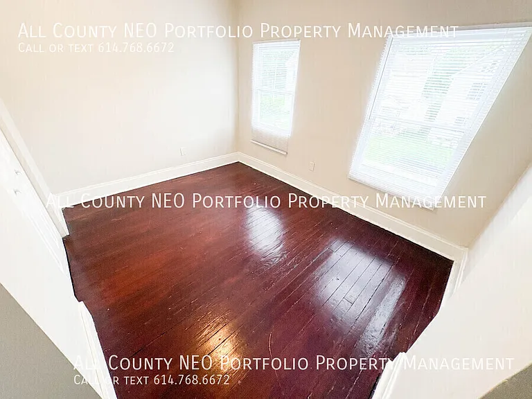 908 Ellsworth Ave — Photo 22