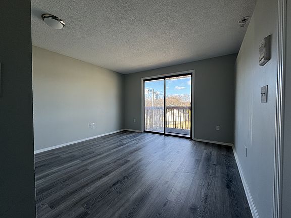 2nd image of 4 Twining St #11317283