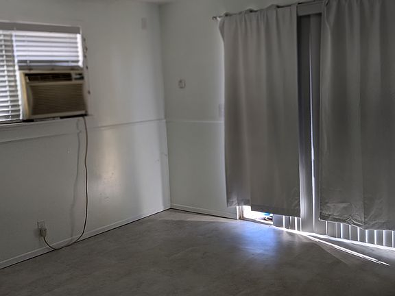 2nd image of 12275 13th St