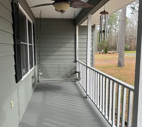 3rd image of 203 Tall Oaks Dr