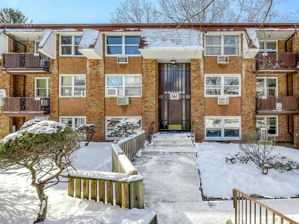 161 Kearsing Parkway #A, Monsey, NY 10952