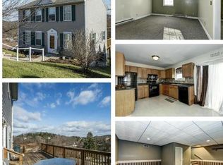 29 Hillside Ter, Glen Rock, PA 17327