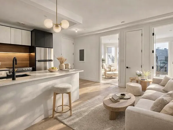 139 Frost Street image 1 of 6