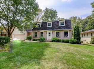 2935 Lewallen Pl, Decatur, IL 62521