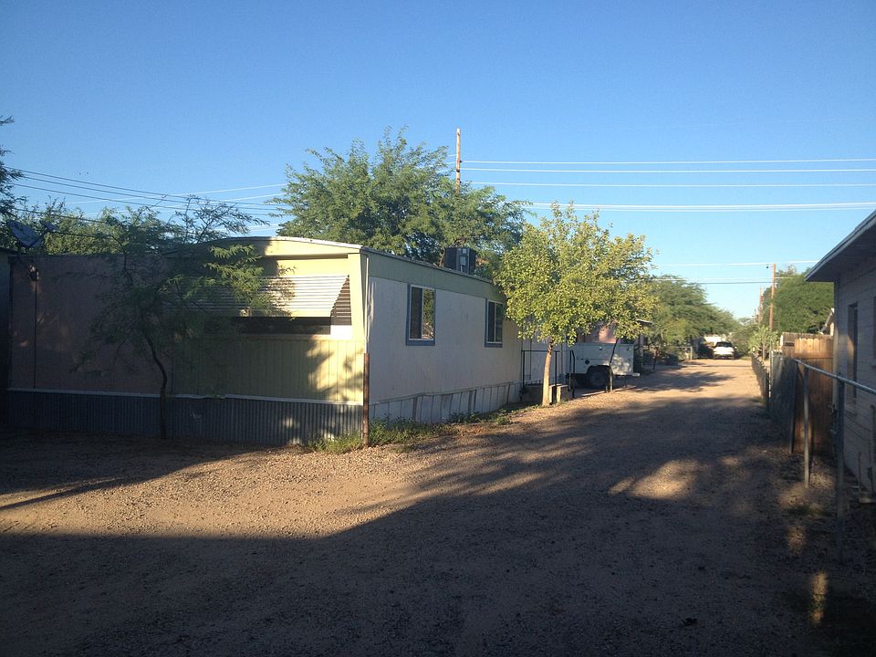2nd image of 3259 N Kelvin Blvd Unit 2