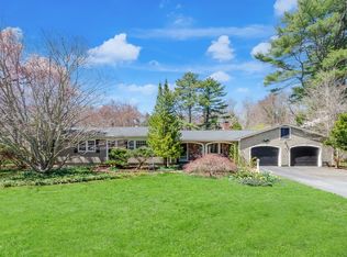356 Bridge St, Fairhaven, MA 02719