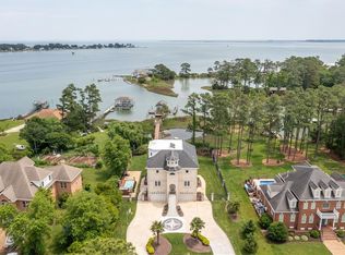 108 Anchor Ln, Yorktown, VA 23692