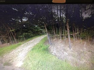 2854 Paint Creek Rd, Stanton, KY 40380