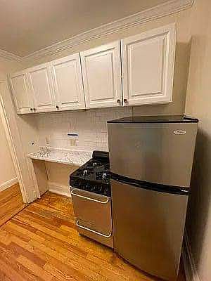 5th image of 109 E 89th St #5RE