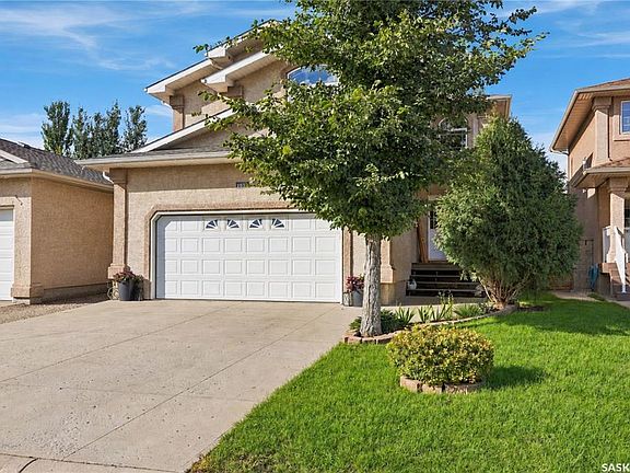 2nd image of 1018 Gull ROAD