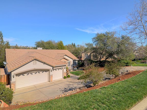 5th image of 4059 Harlington Cir