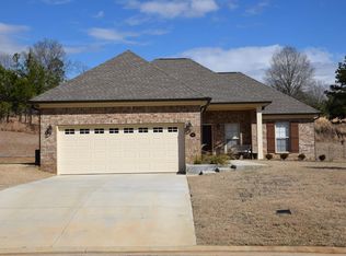 2030 Pebble Creek Loop, Oxford, MS 38655