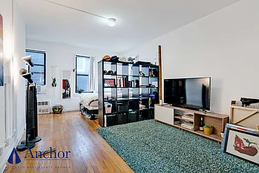 Rented by Anchor Associates