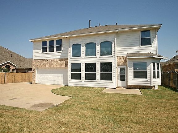 2nd image of 2431 Somervell Trl