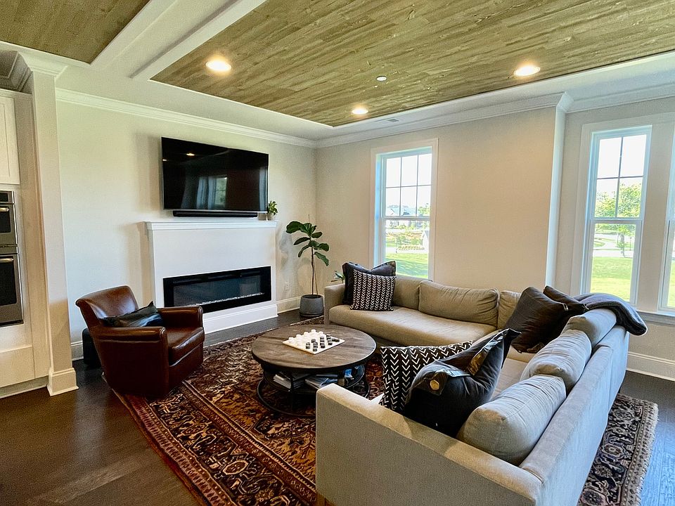1st image of 259 Charles Ellis Dr