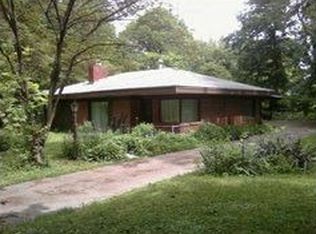 7121 E Pleasant Run Pkwy, Indianapolis, IN 46219