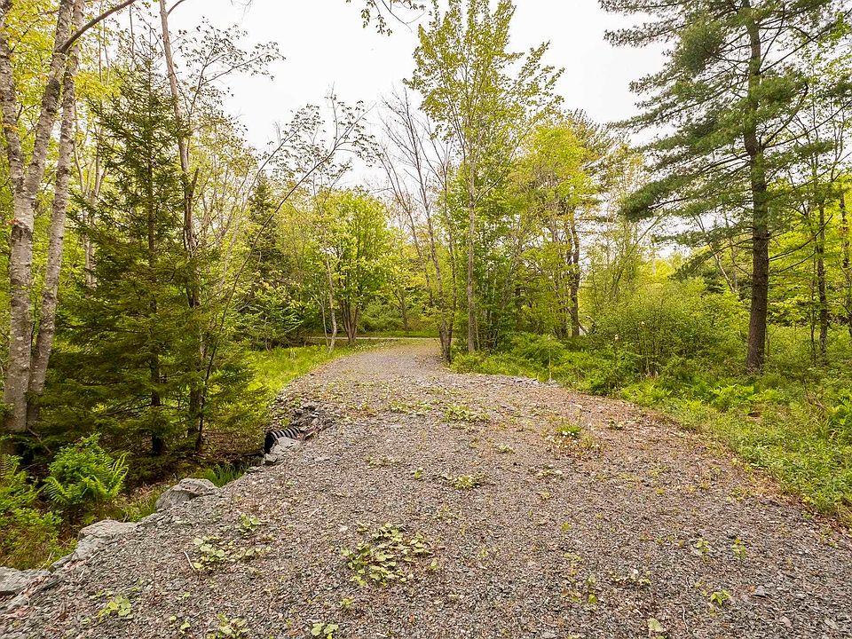 1st image of 13 Cottage Ln