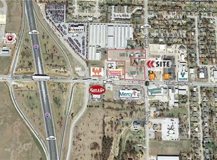 4054 Elm Springs Rd, Springdale, AR 72762