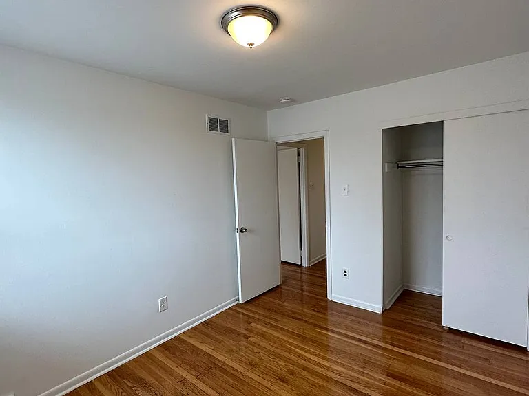 435 Rennard St #2 — Photo 10