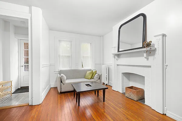 Rented by Compass | media 2