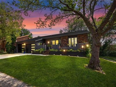 121 Woodbridge Ln, Kansas City, MO, 64145
