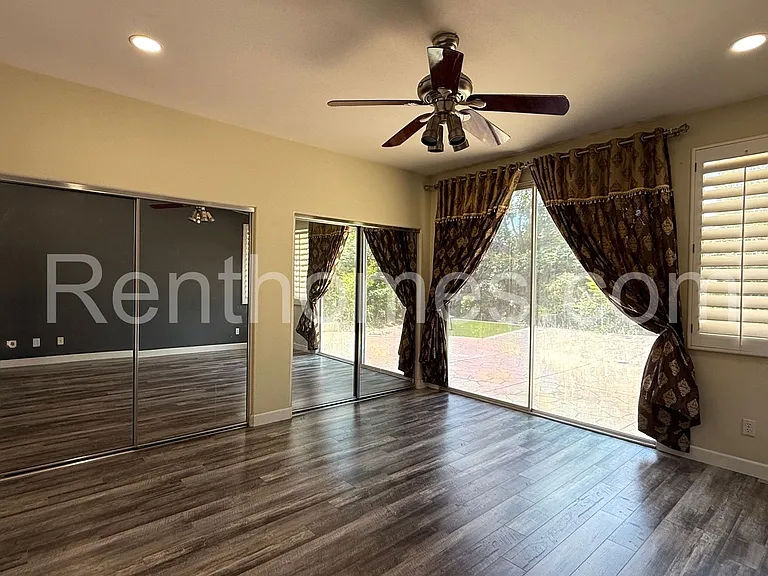6865 Camino De Amigos — Photo 15