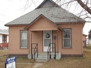 422 Hudson Ave, Oakley, KS 67748