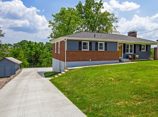 2158 Brookview Dr, Nashville, TN 37214