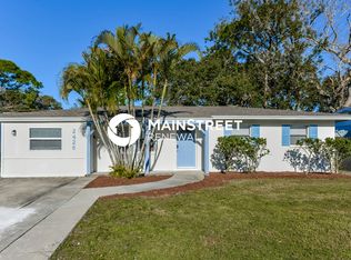 2426 Stratford Dr, Sarasota, FL 34232