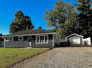 3204 Stratford Rd, Evansville, IN 47710