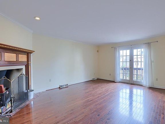 2nd image of 308 Church St