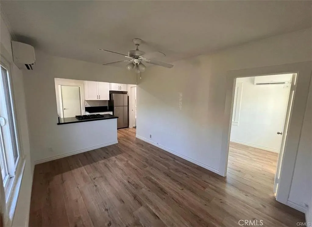 2 bed, 650 sqft, $2,999 — Photo 4
