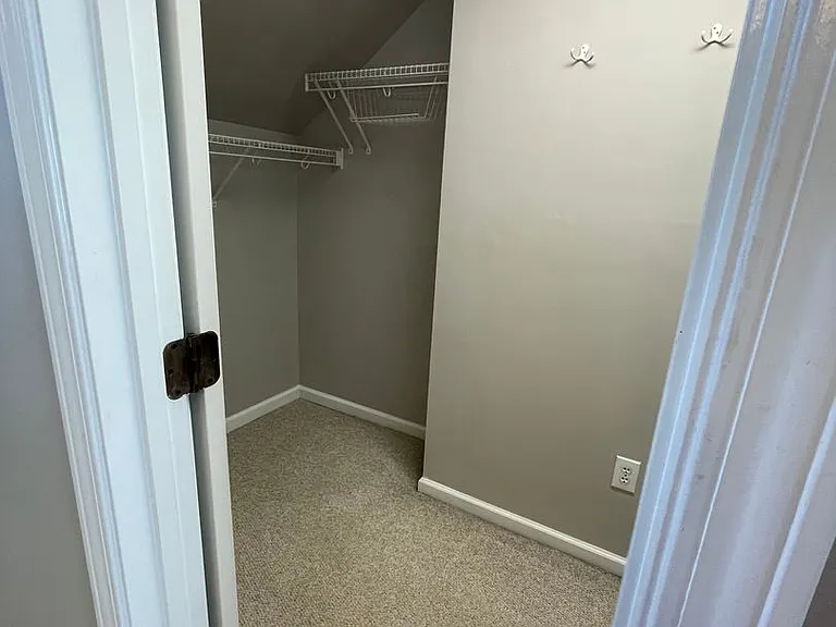 102 Nobska Light Ct — Photo 20