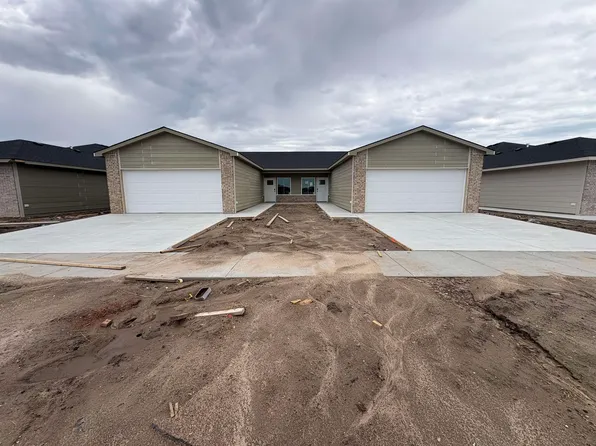 2912 W Denene St Units 100 & 200, Wichita, KS 67215